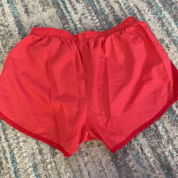 Nike Dri-Fit Hot Pink Athletic Shorts - Picture 4 of 5